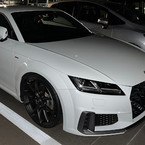 TT クーペ 40TFSI