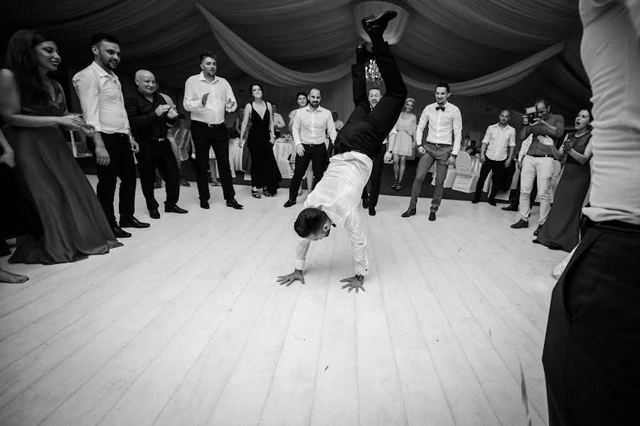 Fotógrafo de casamento Dan Alexa (danalexa). Foto de 12 de janeiro 2018