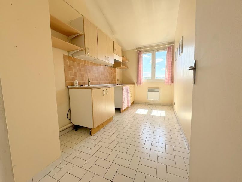 Vente appartement 2 pièces 48 m² à Villeparisis (77270), 157 000 €