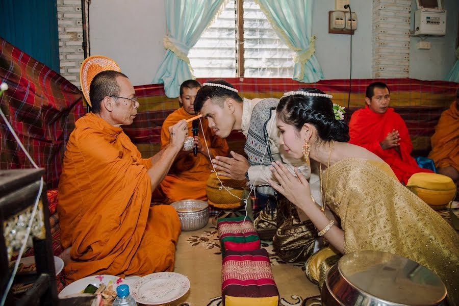 Fotógrafo de bodas Kraiwin Sangsakoo (sangsakoo). Foto del 8 de septiembre 2020