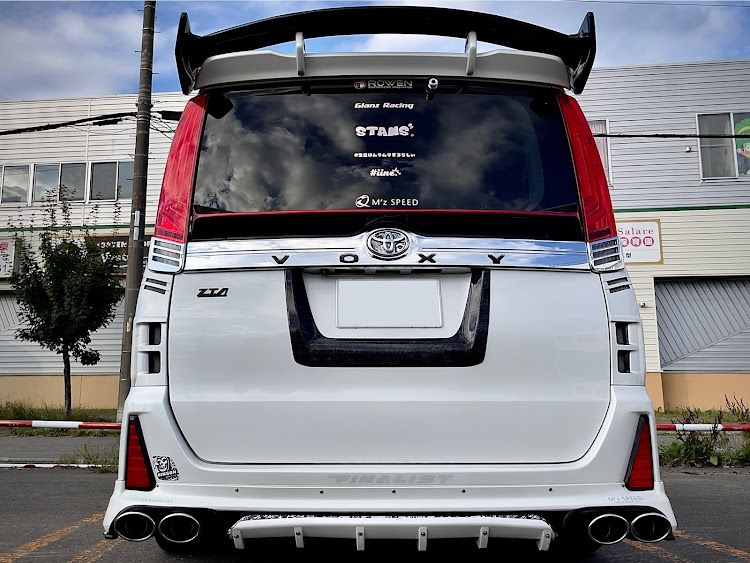 ヴォクシーの車検に向けて・仕様変更に関するカスタム事例の投稿画像1枚目