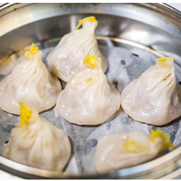 Steamed Seafood Dumplings (4 Pieces)