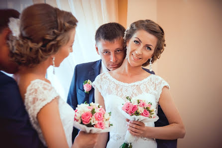 Fotografo di matrimoni Olga Kozlova (kozolchik). Foto del 12 settembre 2015