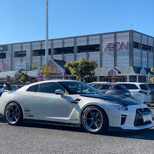 NISSAN GT-R R35