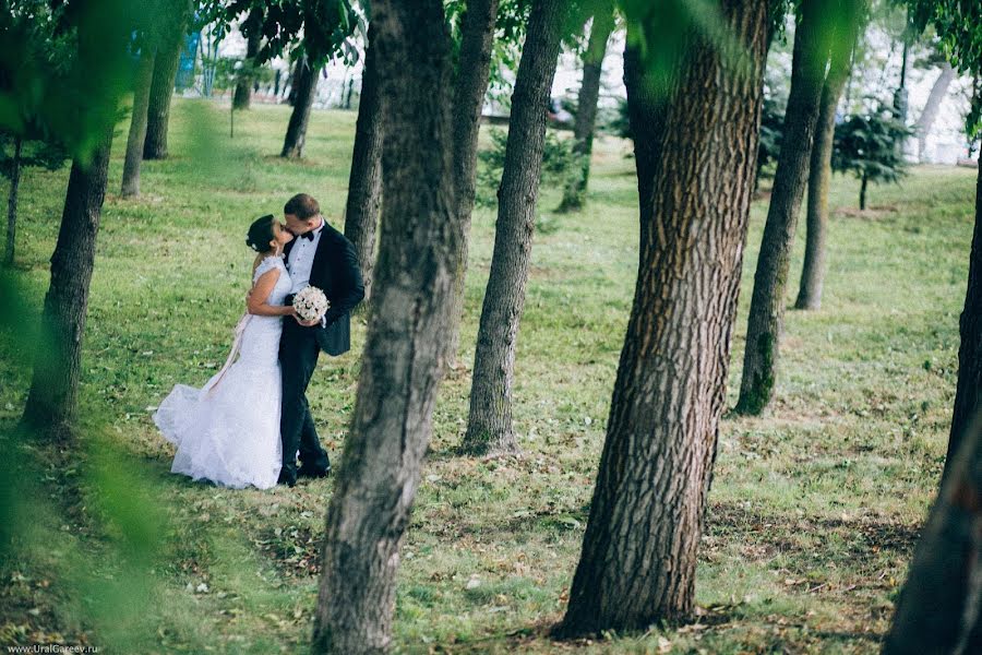 Wedding photographer Ural Gareev (uralich). Photo of 5 September 2014