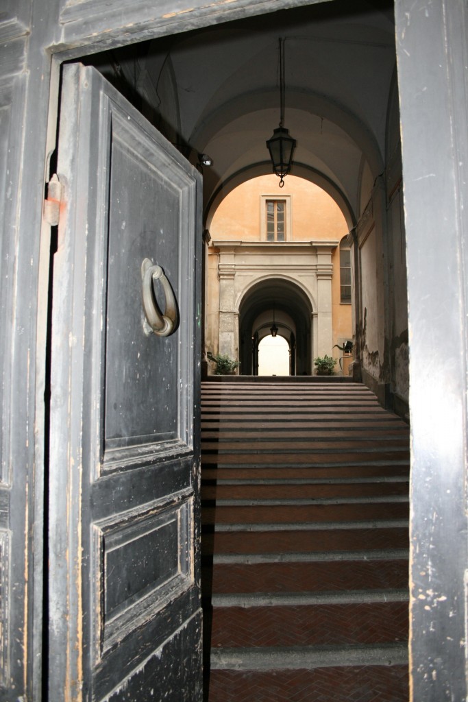 Behind the door di marco56