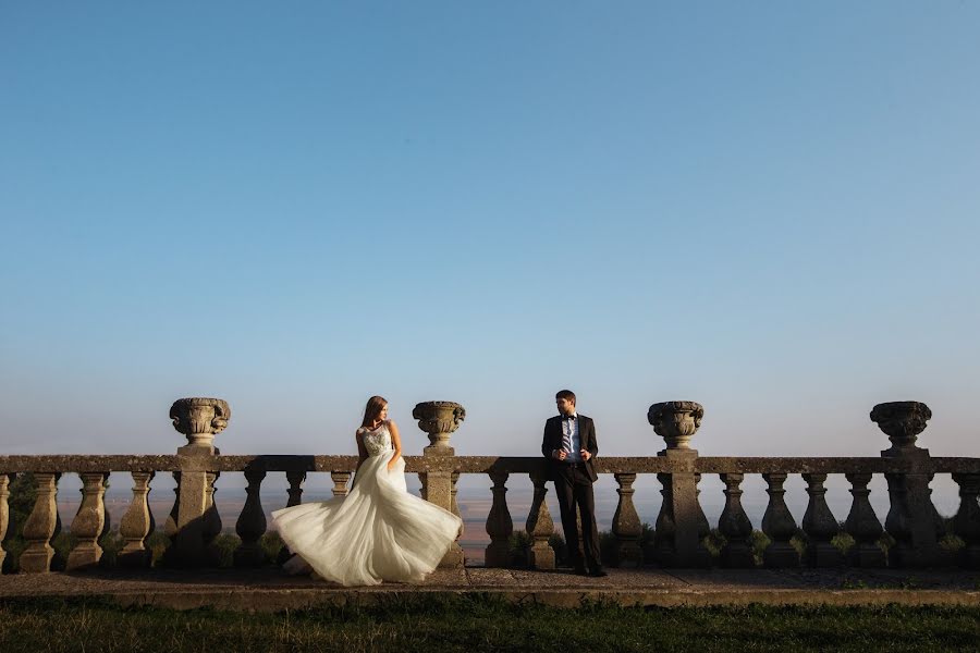 Fotógrafo de casamento Rostyslav Kostenko (rossko). Foto de 22 de maio 2017