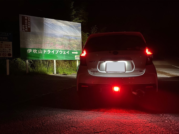 ノートの夜な夜なドライブ・某所・エンジェルナンバーに関するカスタム事例の投稿画像2枚目
