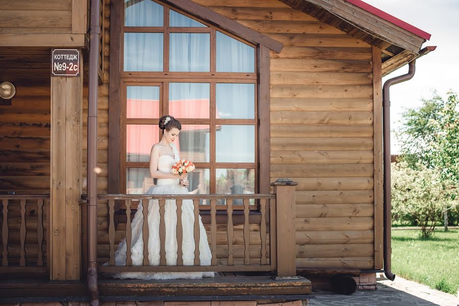 Svadobný fotograf Yanna Levina (yanna). Fotografia publikovaná 27. januára 2017