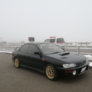 インプレッサ WRX GC8