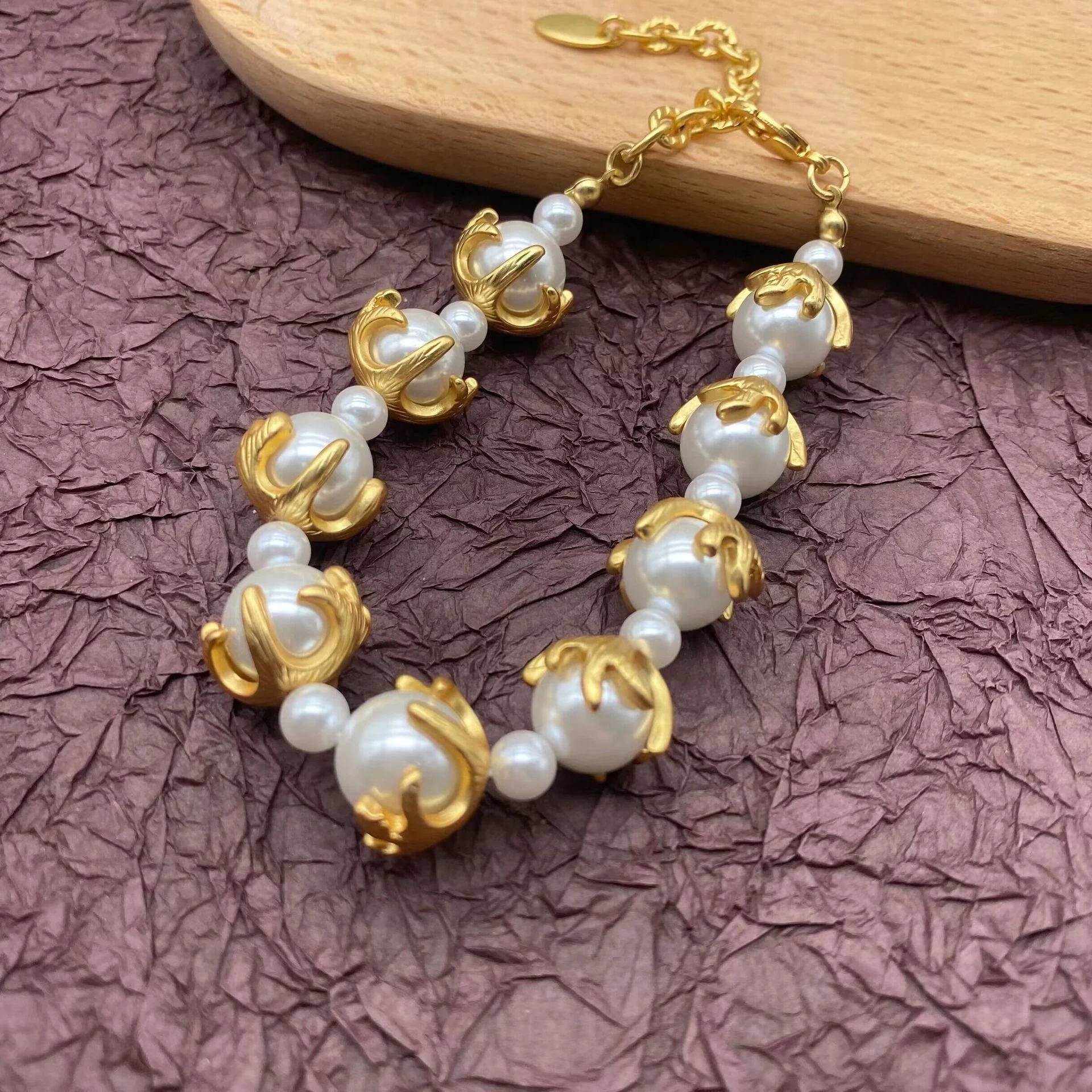 Title 7, Retro Western Ocean Baroque Perlenkette und Arm...