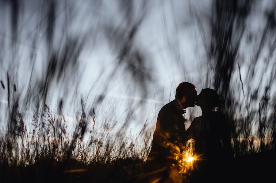 Photographe de mariage Radek Kazmierczak (radekkazmierczak). Photo du 15 juillet 2017