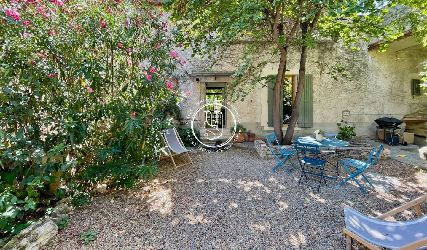 House with terrace Uzès