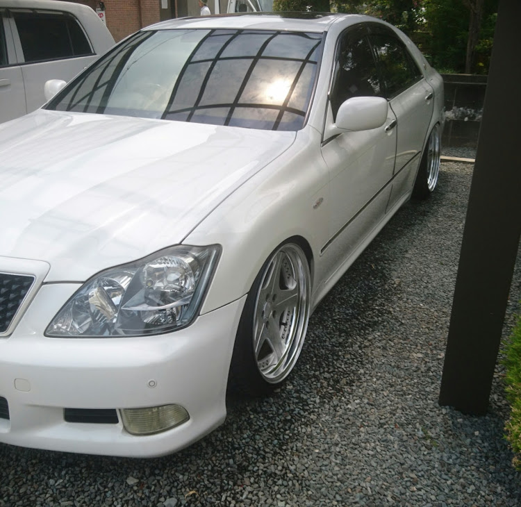 クラウンアスリートの洗車・ゼロクラ・ワゴンR・ポンコツ・つかれたに関するカスタム事例の投稿画像2枚目