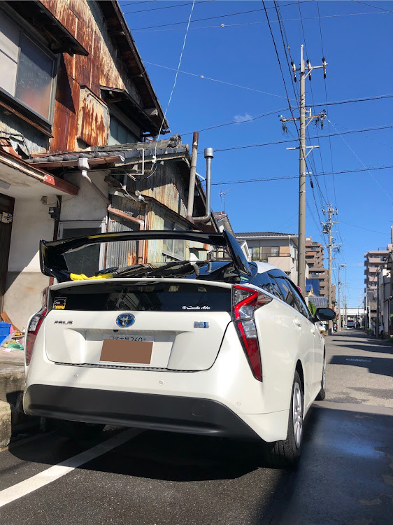 プリウスのスパシャン・秋の気配・洗車に関するカスタム事例の投稿画像2枚目