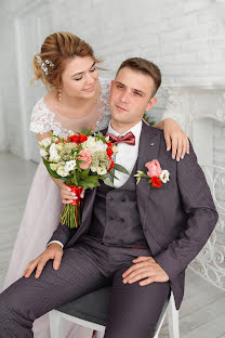 Fotografo di matrimoni Alina Paranina (alinaparanina). Foto del 13 aprile 2020