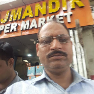 Lokesh Tiwari at RM Supermarket, Rajouri Garden,  photos