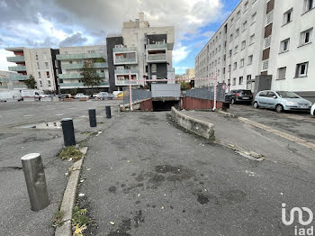 parking à Bobigny (93)