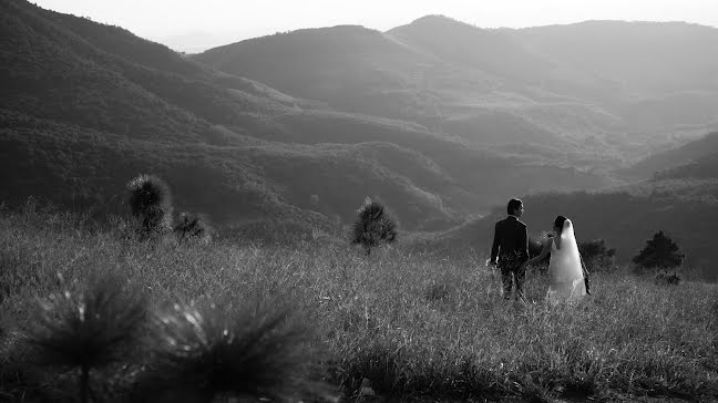 Fotógrafo de casamento Danny Vũ (dannyphoto). Foto de 21 de outubro 2023