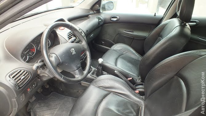 продам авто Peugeot 206 206 фото 5