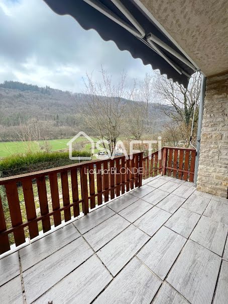 Vente maison 3 pièces 60 m² à Saint-Julien (39320), 88 000 €