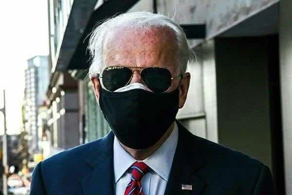 NẾU JOE BIDEN BỊ KHỞI TỐ HÌNH SỰ TRƯỚC NGÀY ĐẠI CỬ TRI ĐOÀN BỎ PHIẾU THÌ SAO ?