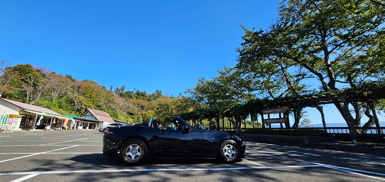 ロードスターの徘徊・スマホ撮影・ドライブ・オープンカーのある生活に関するカスタム事例の投稿画像2枚目