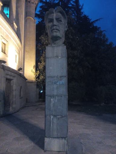 Marjanishvili Monument