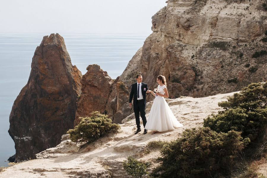 Fotógrafo de casamento Dmitriy Sorokin (dmitriysorokin). Foto de 19 de fevereiro 2019