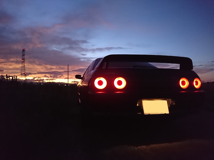 スカイライン GT-Rの夕焼けに関するカスタム事例の投稿画像2枚目