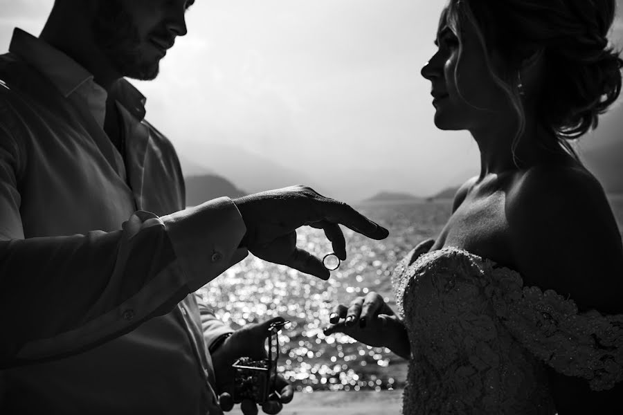 Fotógrafo de casamento Lyubov Chulyaeva (luba). Foto de 23 de outubro 2018