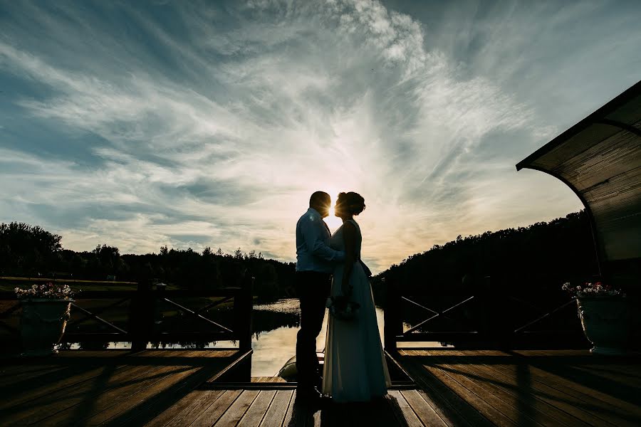 Wedding photographer Lyudmila Makienko (milamak). Photo of 11 May 2018