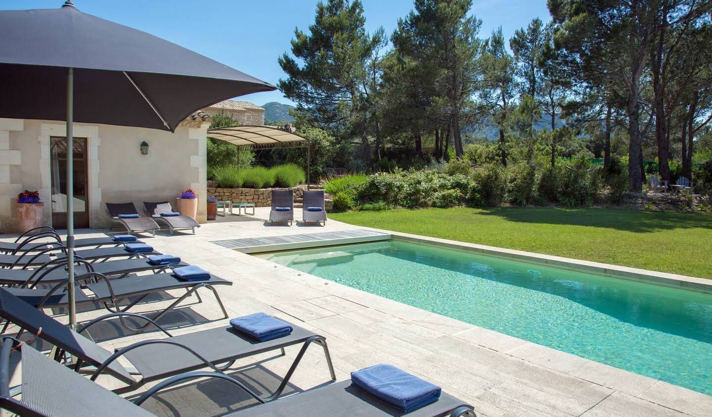 Propriété avec piscine et jardin Saint-Rémy-de-Provence