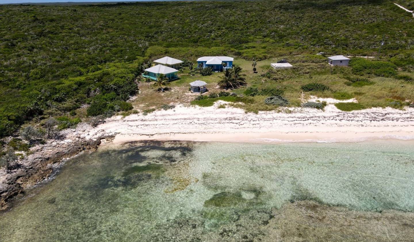 House Deadman's Cay Settlement