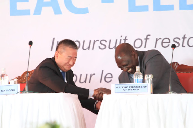 President William Ruto with a United Nations representatives during the Congolese peace summit at Safari Park on November 28,2022.