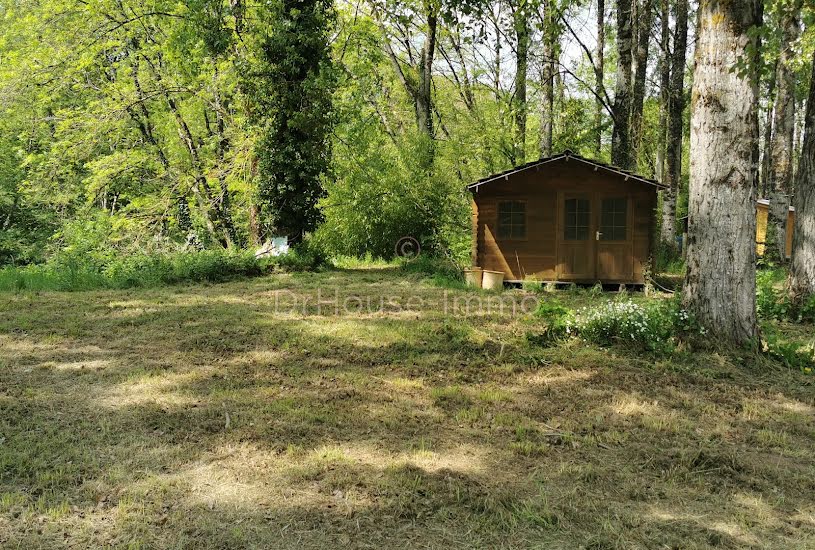  Vente Terrain à bâtir - 1 856m² à Montmorillon (86500) 