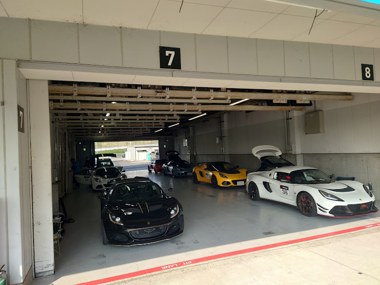 エリーゼの鈴鹿サーキット走行会・CUP250に関するカスタム事例の投稿画像7枚目
