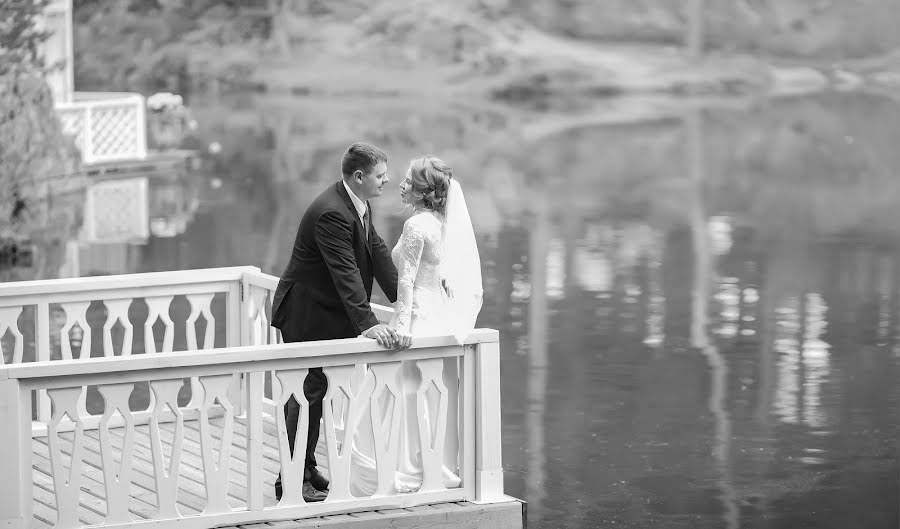 Fotógrafo de bodas Elina Shumkova (ellina-sh). Foto del 3 de febrero 2015