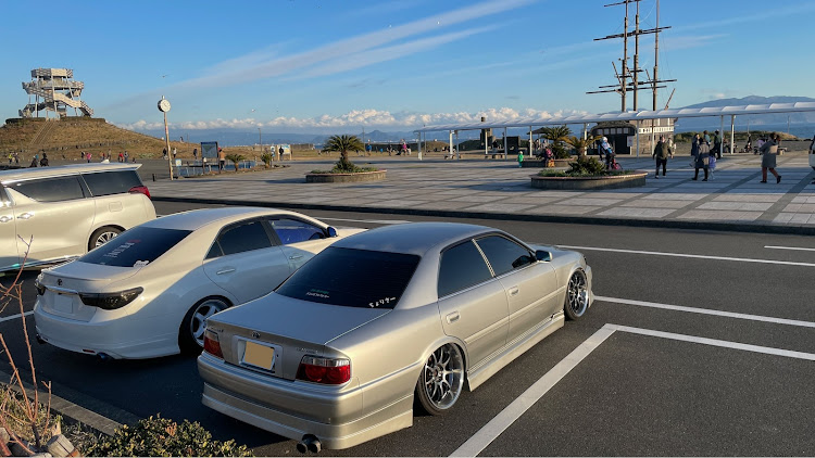 マークXのJZX100・田子の浦みなと公園・コンバットアイ・cleave・今年もよろしくお願いしますに関するカスタム事例の投稿画像5枚目