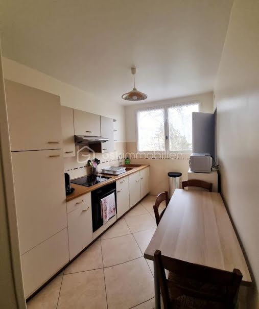 Vente appartement 4 pièces 70.58 m² à Crosne (91560), 185 000 €