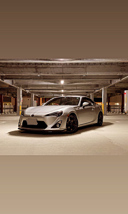 86の86・zn6・brz・山形市・立体駐車場に関するカスタム事例の投稿画像1枚目