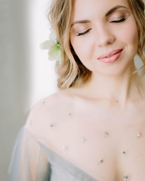 Fotógrafo de casamento Evgeniya Lozanova (lozanova). Foto de 28 de março 2019