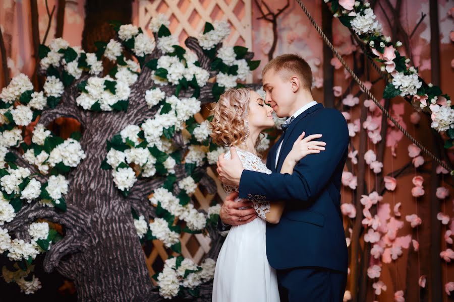 Fotógrafo de casamento Pavel Sidorov (zorkiy). Foto de 16 de fevereiro 2017