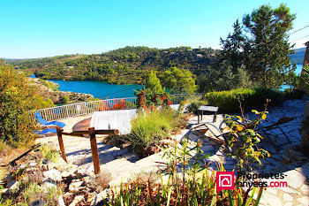 maison à Esparron-de-Verdon (04)