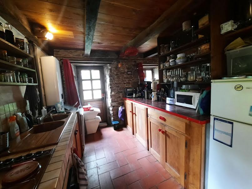 Vente maison 5 pièces 172 m² à Lafage-sur-Sombre (19320), 282 450 €