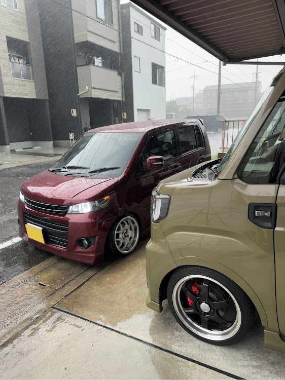 ウェイクのWAKERS!・闇取引・密会・久しぶり・ワゴンRスティングレーに関するカスタム事例の投稿画像1枚目