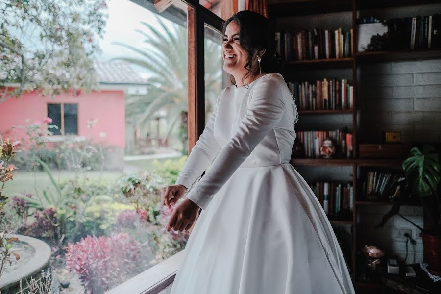 Fotografer pernikahan Santie Troppoli (stweddingphoto). Foto tanggal 28 April 2020