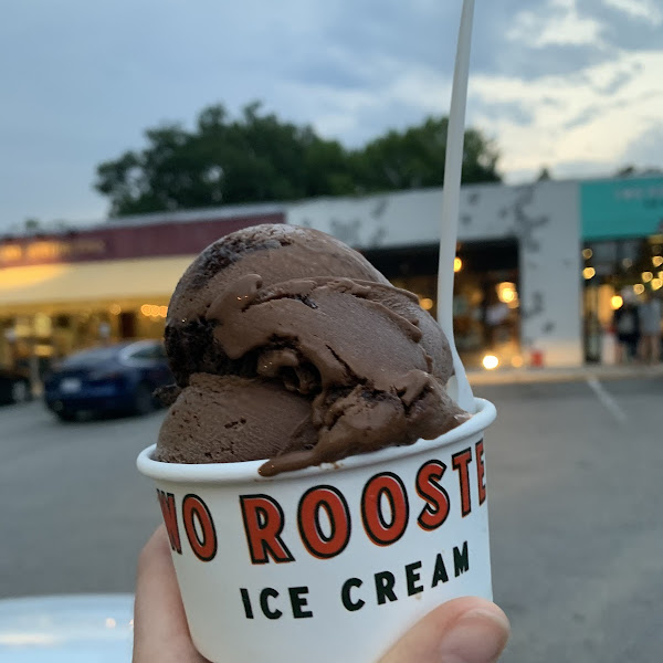 Gluten-Free Ice Cream at Two Roosters Ice Cream