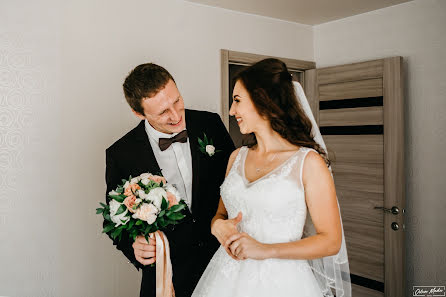 Wedding photographer Olga Ostrovskaya (ostrovmedia). Photo of 19 August 2018