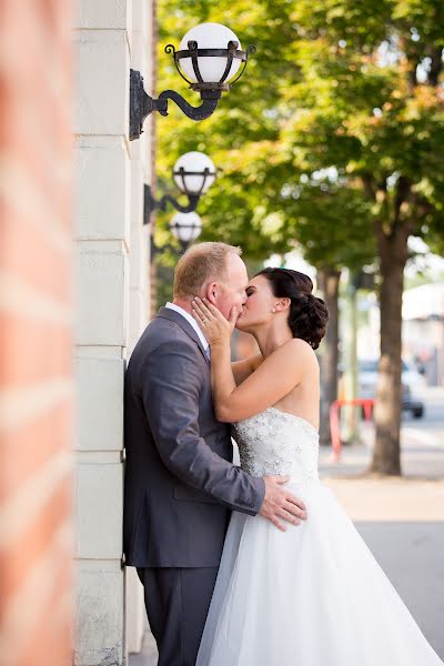 Fotografo di matrimoni Cassandra Heinzman (heinzman). Foto del 27 aprile 2019